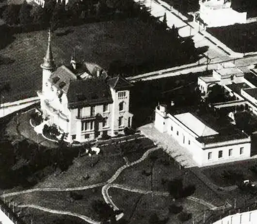 1926